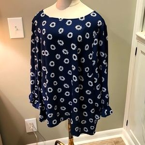 NWT - Silky Top
